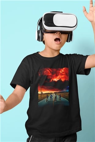 Unisex Stranger Things Baskılı Siyah Çocuk T-Shirt