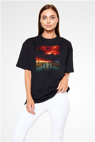Unisex Stranger Things Baskılı Siyah Oversize T-shirt
