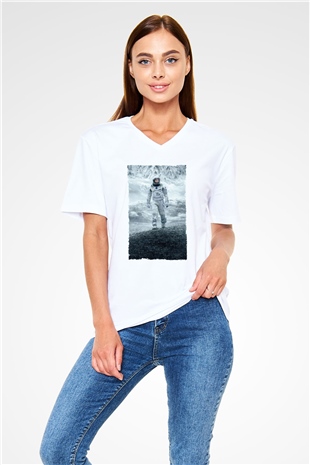 Unisex Yıldızlararası (Interstellar) Baskılı Beyaz V Yaka Tişört
