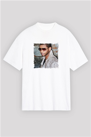 Usher  Baskılı Oversize Beyaz Tişört