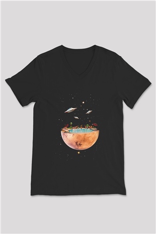 Uzayda Havuz Keyfi Baskılı Unisex Siyah  V Yaka Tişört