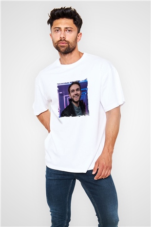 ZeddBaskılı Beyaz Oversize Tişört