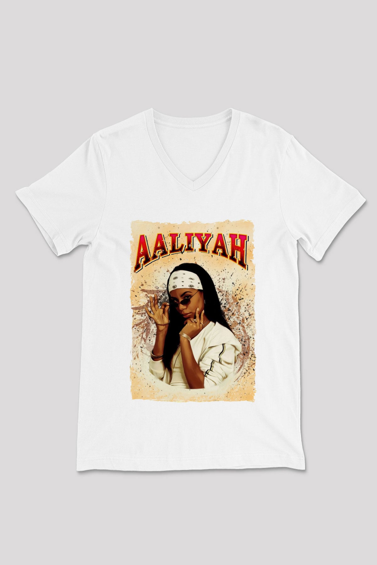Aaliyah Beyaz Unisex V Yaka Tişört