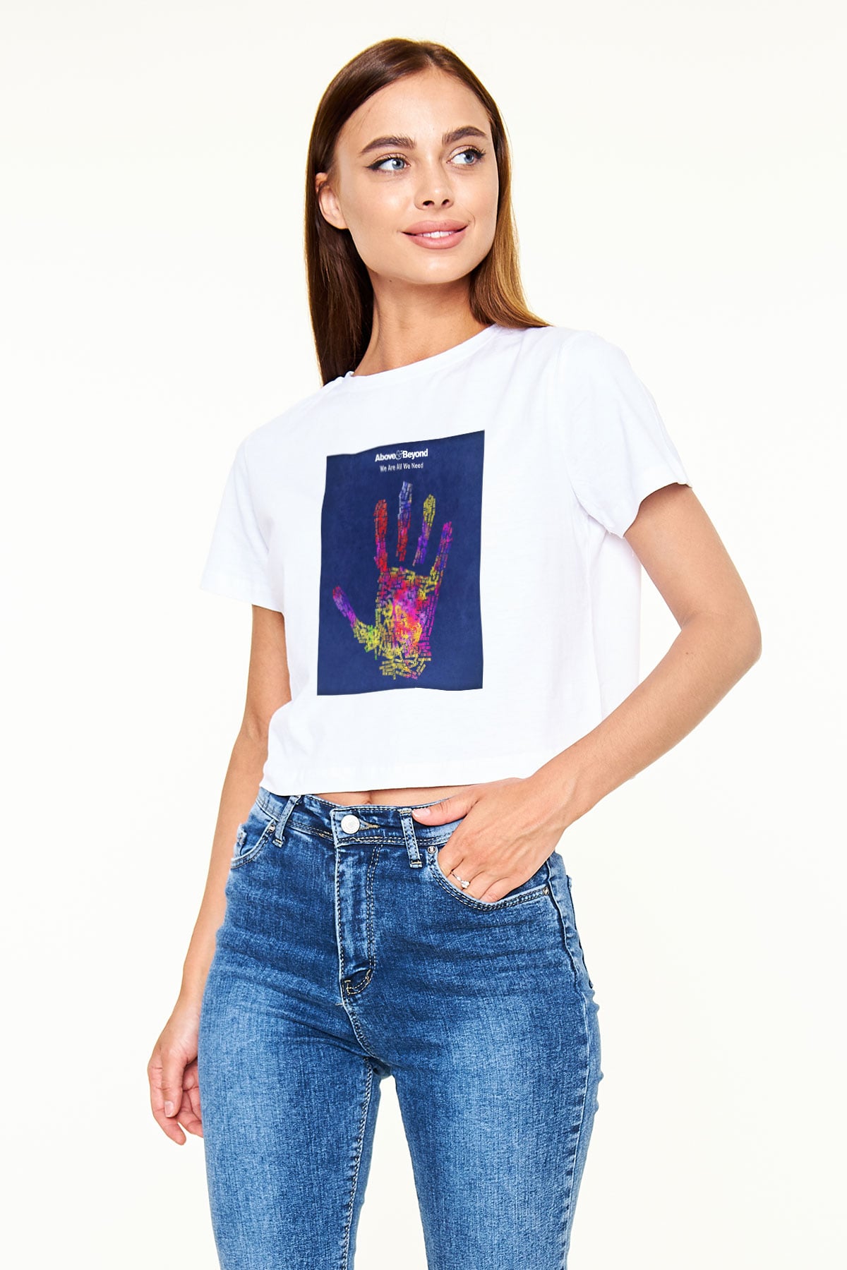 Above and Beyond Beyaz Croptop Tişört