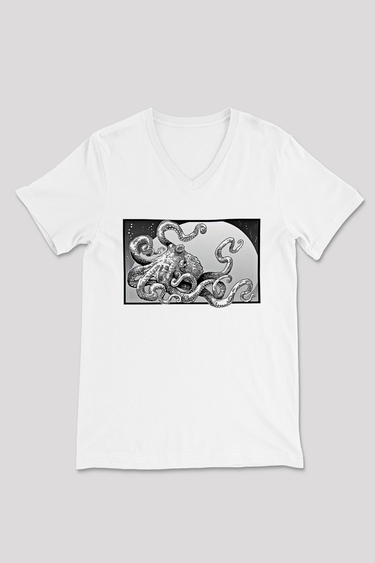 Ahtapot Baskılı Beyaz Unisex V Yaka Tişört - Tshirt