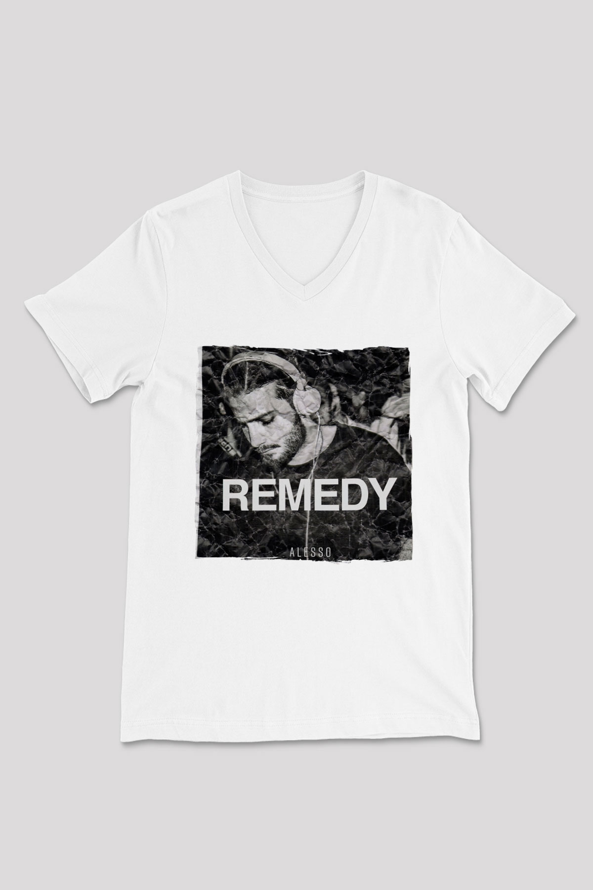 Alesso Beyaz Unisex V Yaka Tişört