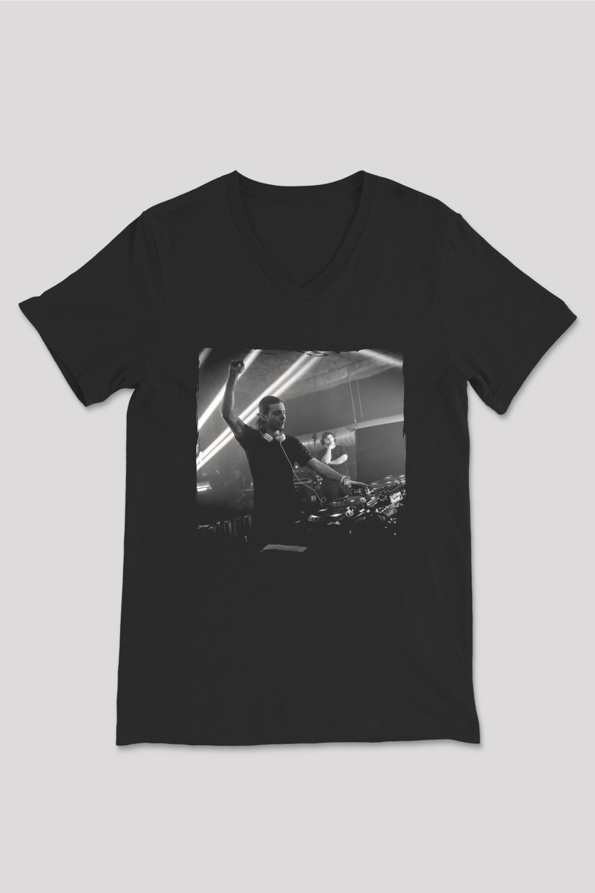Alesso Siyah Unisex V Yaka Tişört