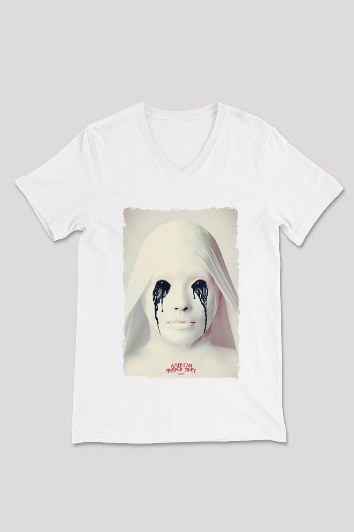 American Horror Story Beyaz Unisex V Yaka Tişört