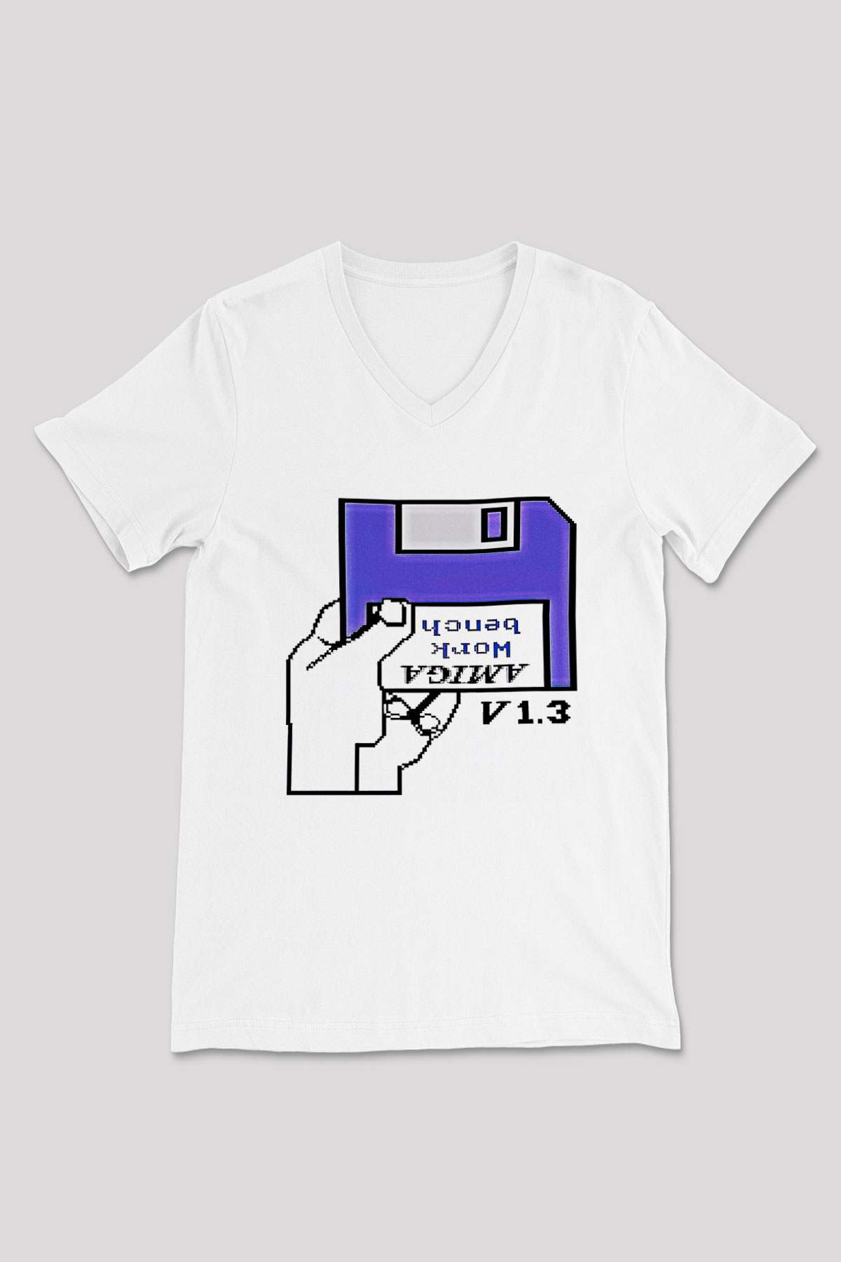 Amiga 500 Baskılı Beyaz Unisex V Yaka Tişört - Tshirt