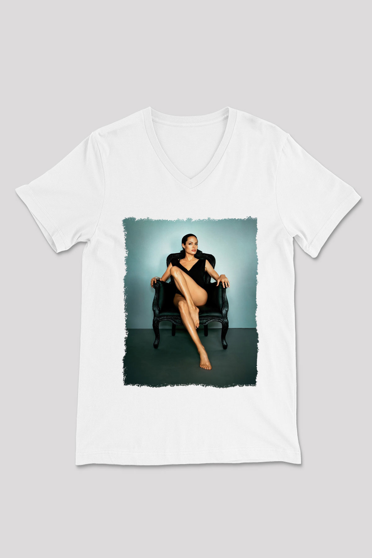 Angelina Jolie Beyaz Unisex V Yaka Tişört