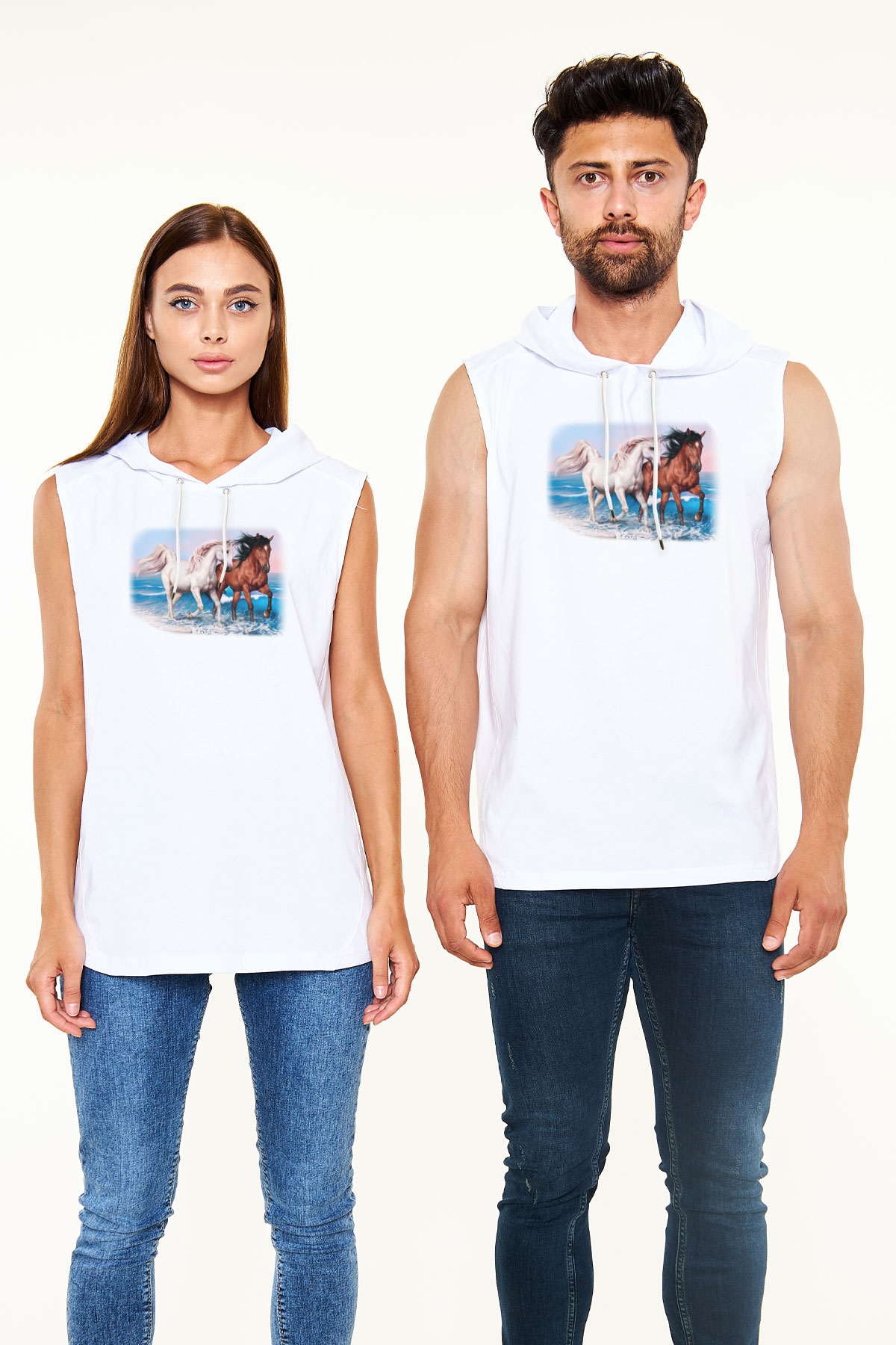 At Beyaz Unisex Kapüşonlu Kolsuz Tişört