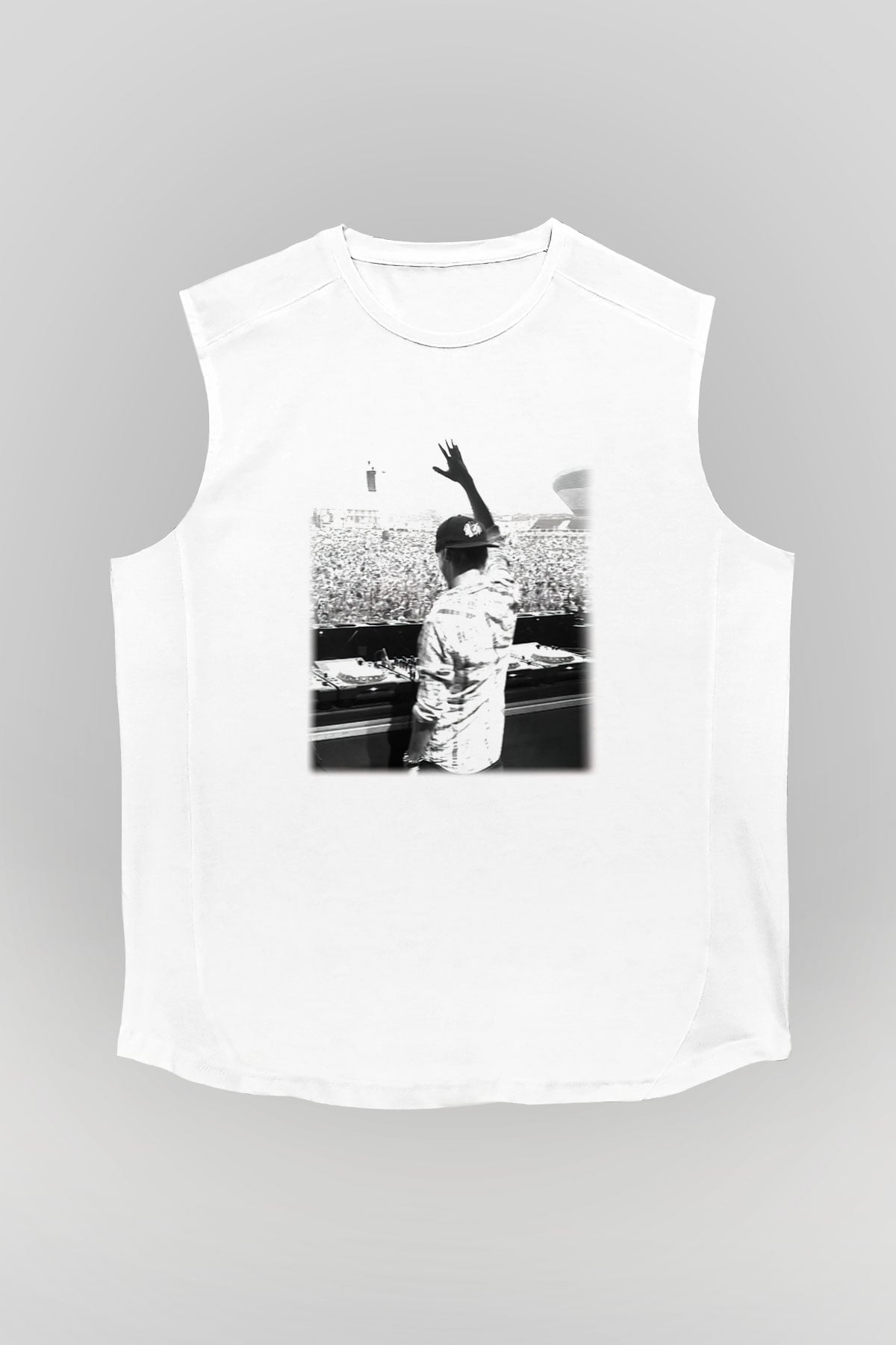 Avicii Beyaz Unisex Kolsuz Tişört