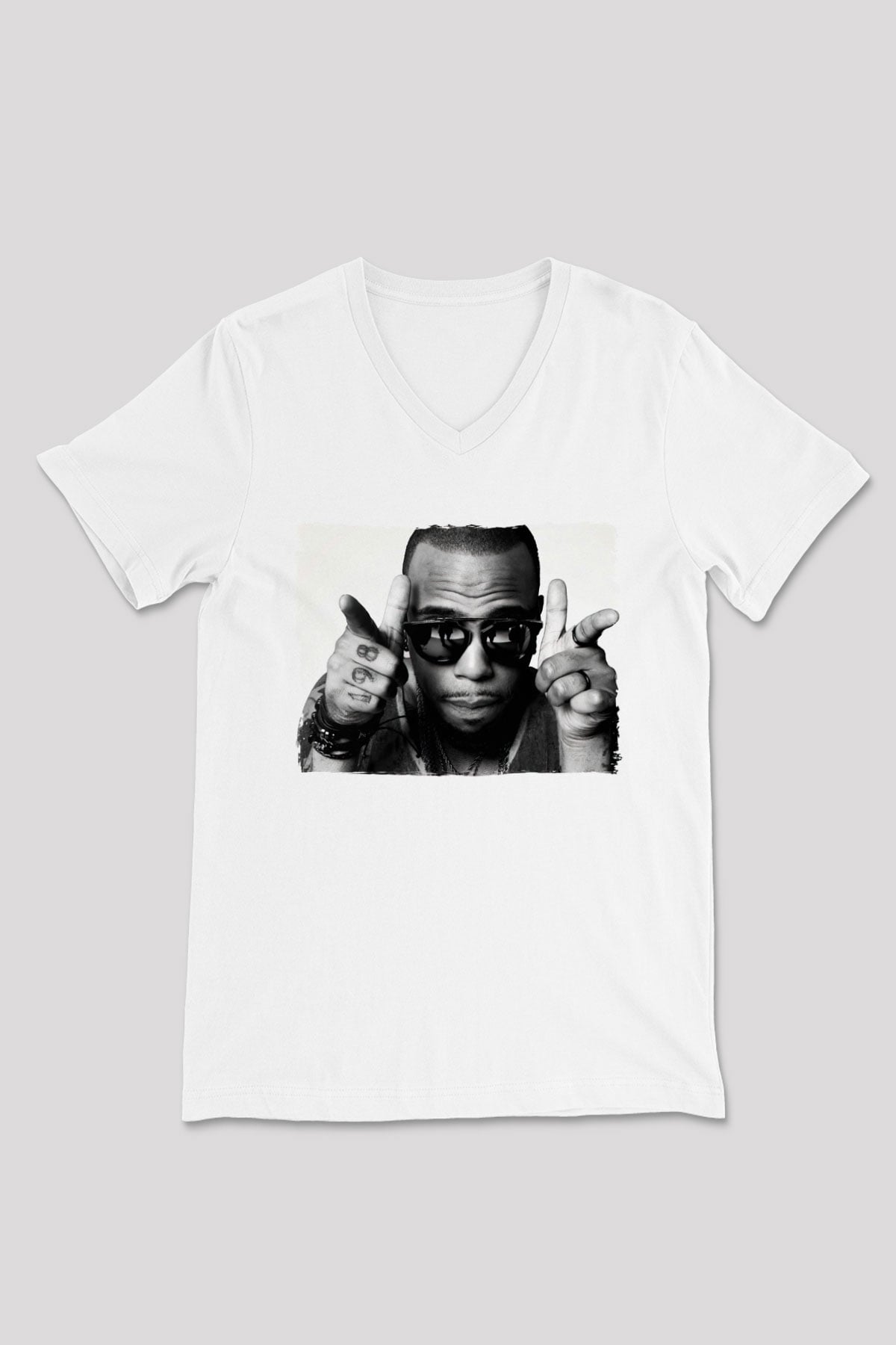 B.o.B Beyaz Unisex V Yaka Tişört