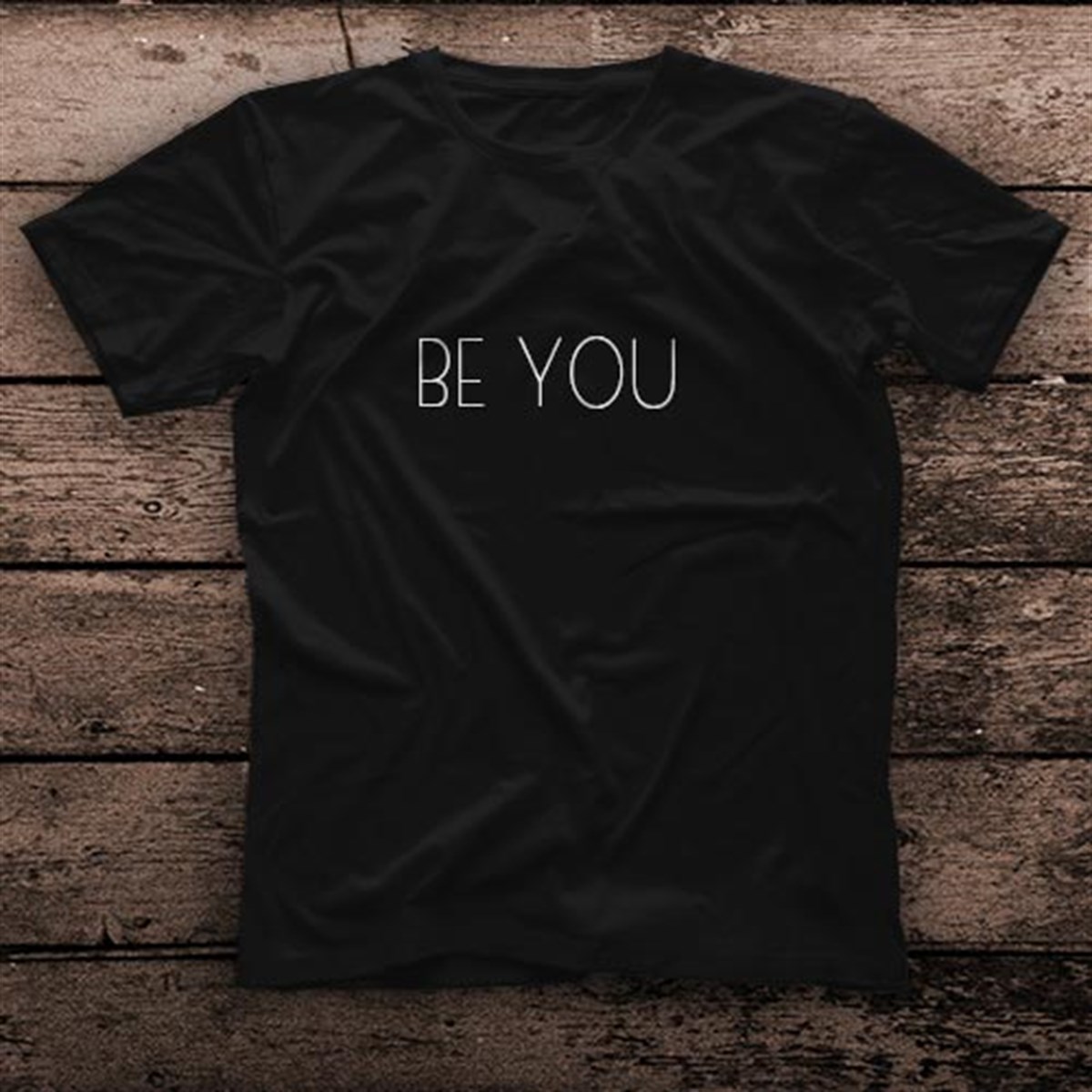 Be You Yazılı Siyah Unisex Tişört T-Shirt - TişörtFabrikası