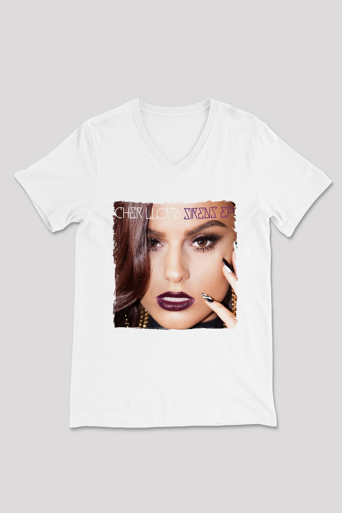 Cher Lloyd Beyaz Unisex V Yaka Tişört