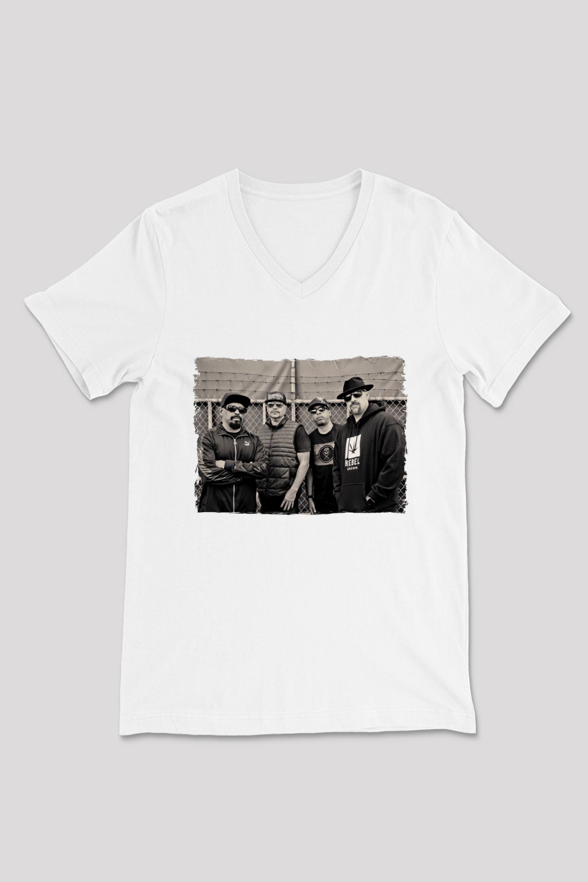 Cypress Hill Beyaz Unisex V Yaka Tişört
