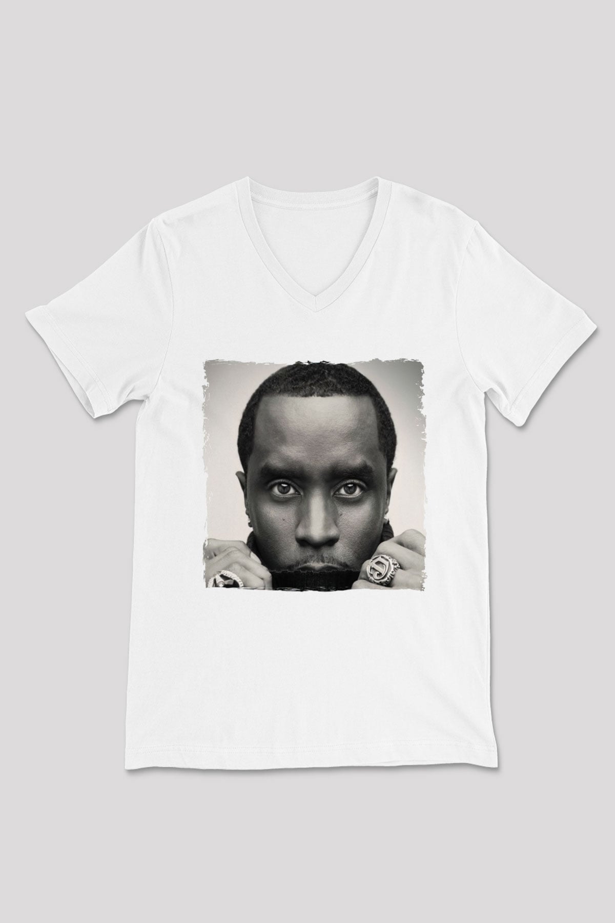 Diddy Beyaz Unisex V Yaka Tişört