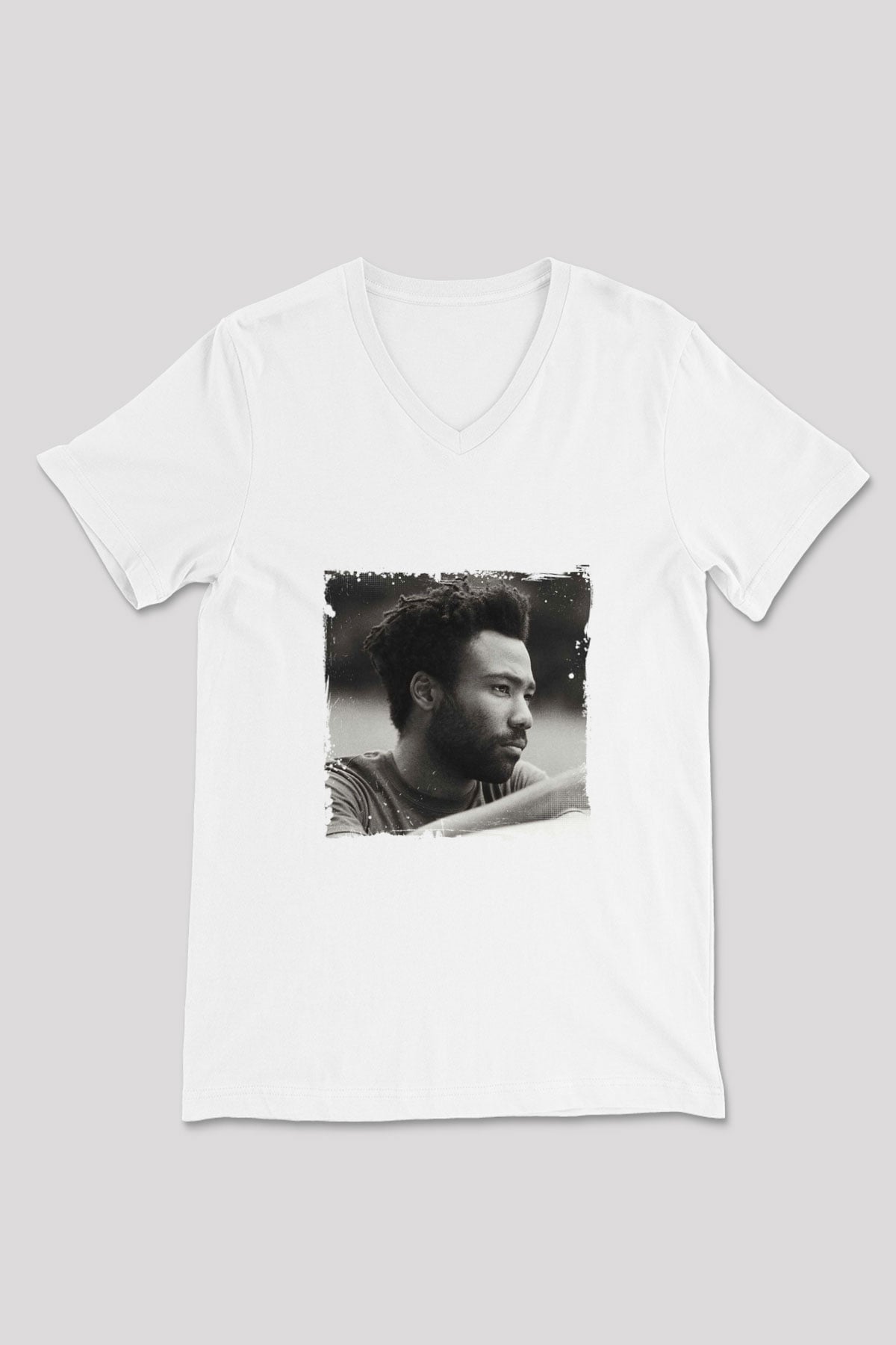 Donald Glover Baskılı Beyaz V Yaka Unisex Tişört