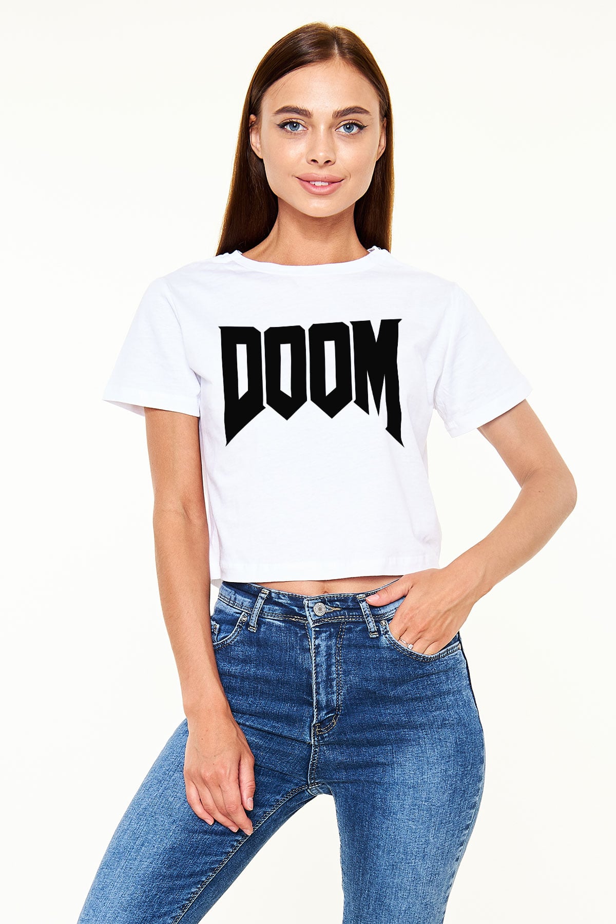 Doom Beyaz Croptop Tişört