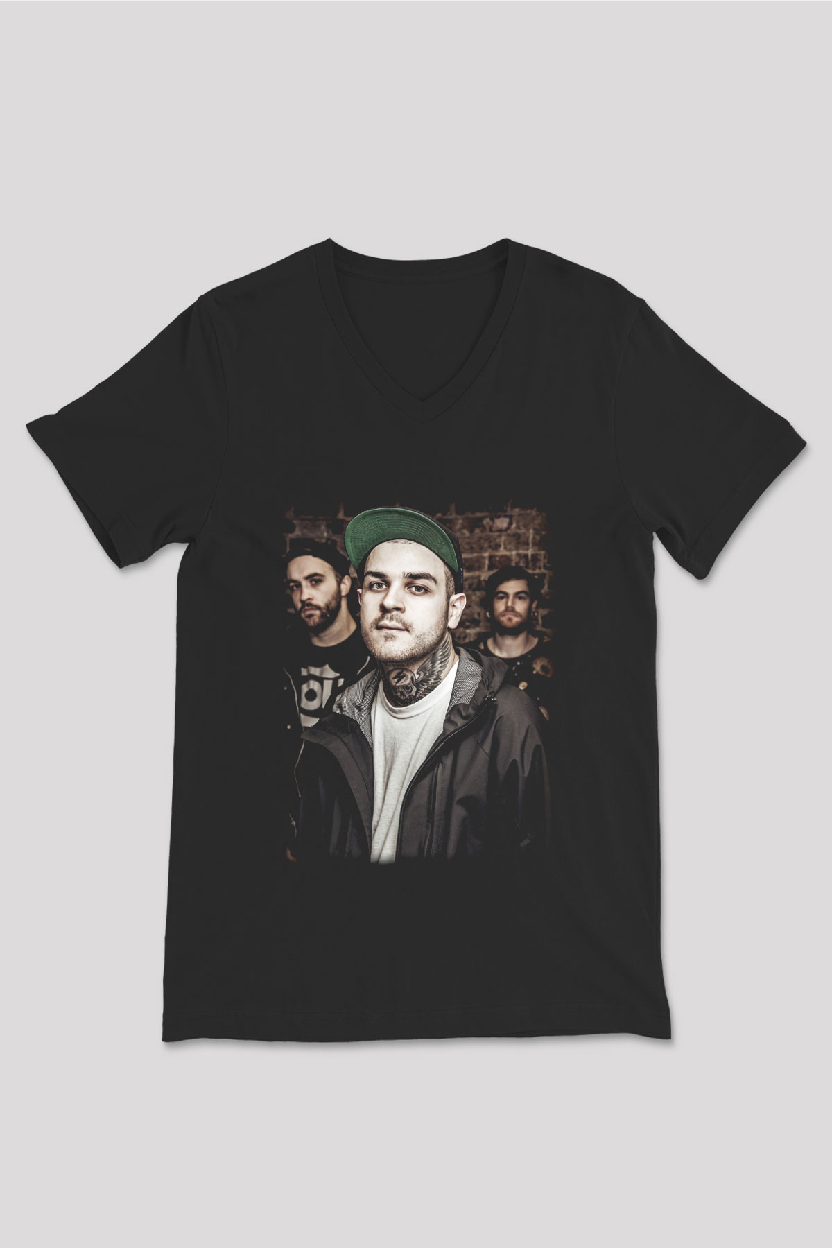 Emmure Siyah Unisex V Yaka Tişört T-Shirt