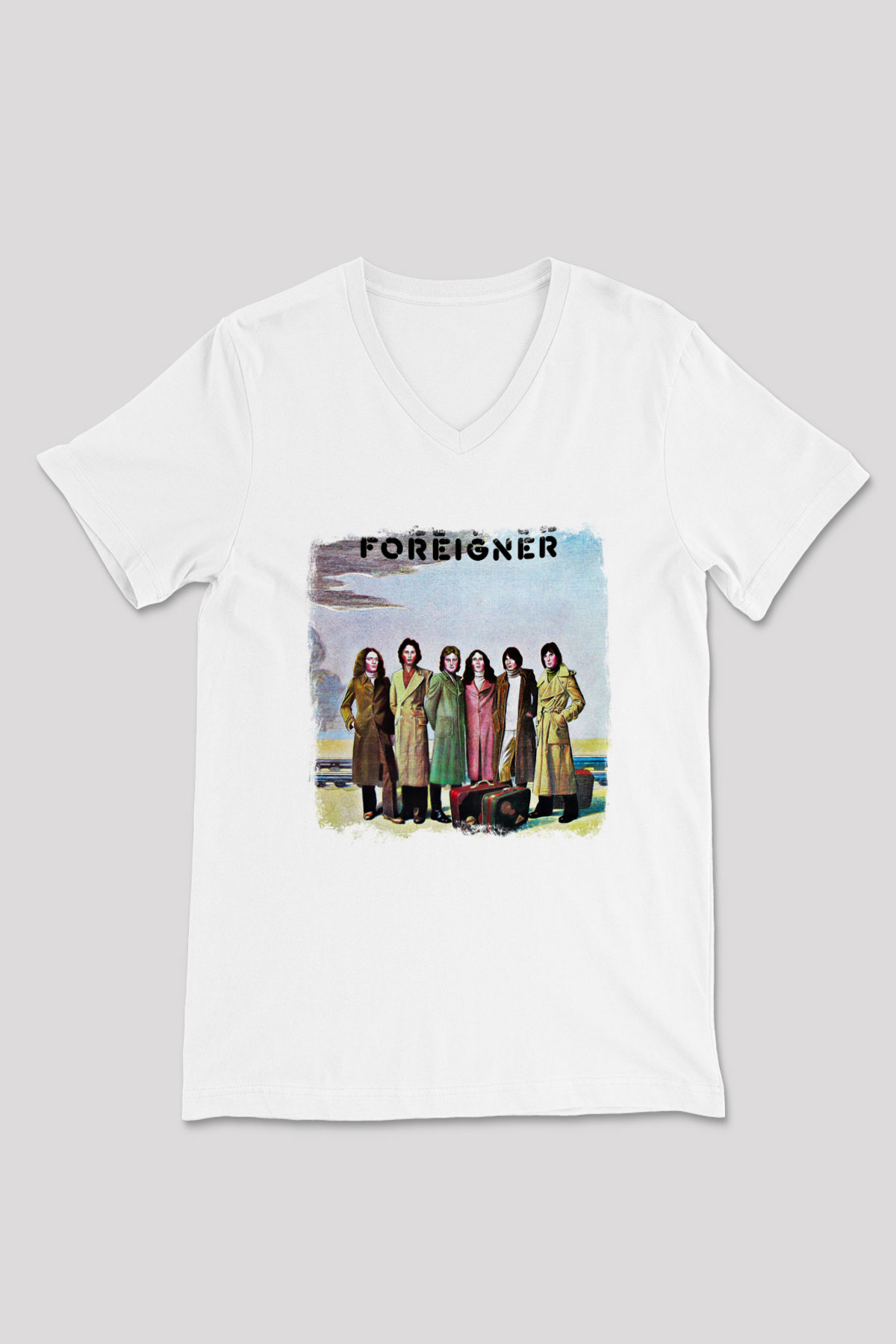 Foreigner Baskılı Unisex Beyaz V Yaka Tişört