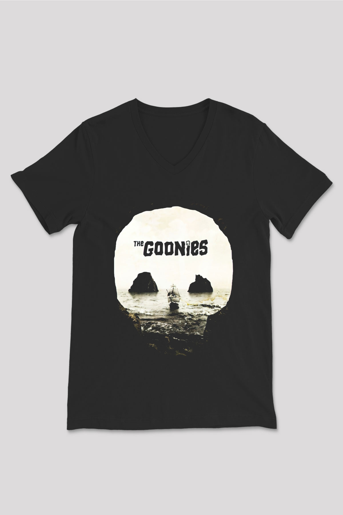 Goonies Siyah Unisex V Yaka Tişört
