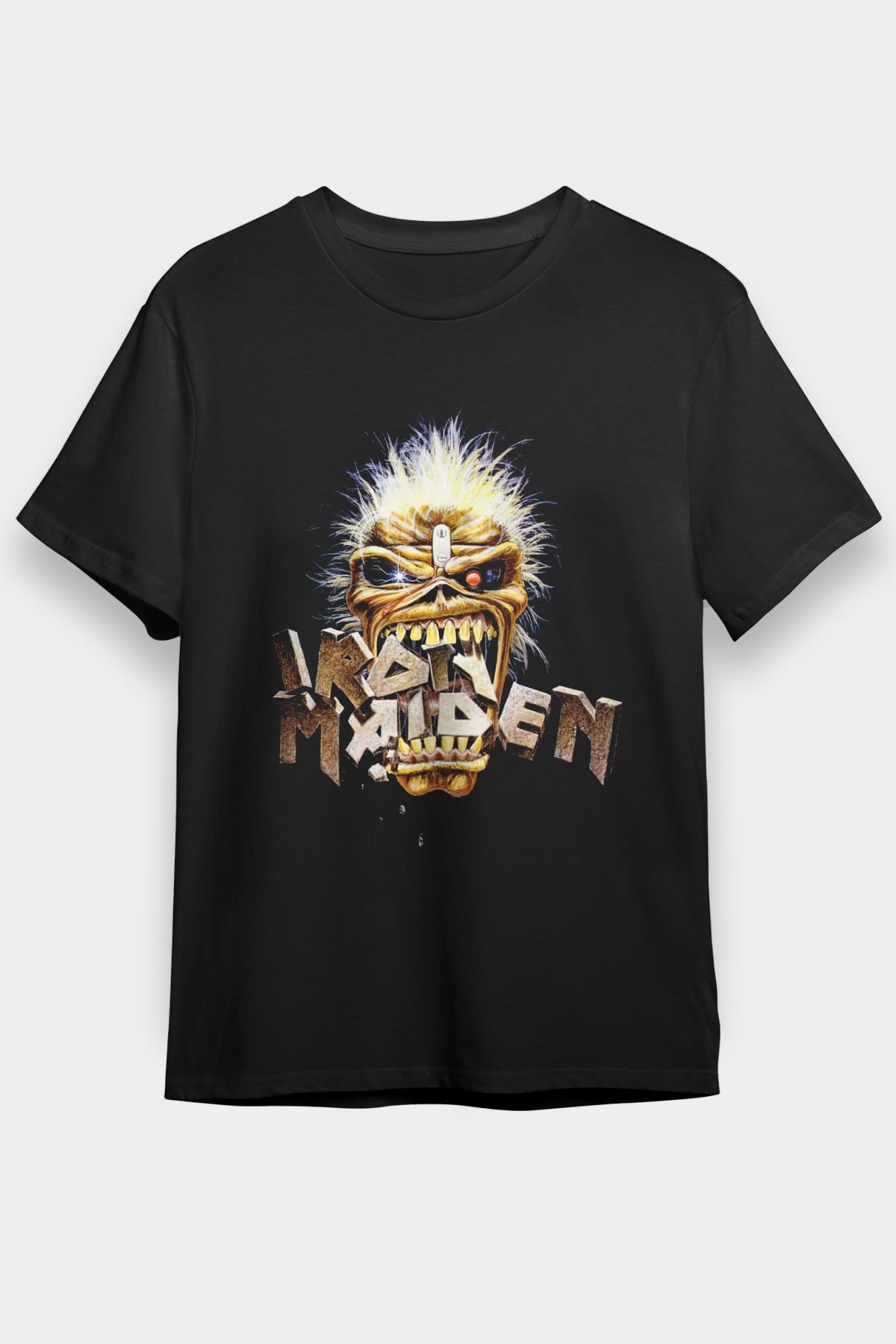 Iron Maiden Black Unisex Tee - STREETWEAR