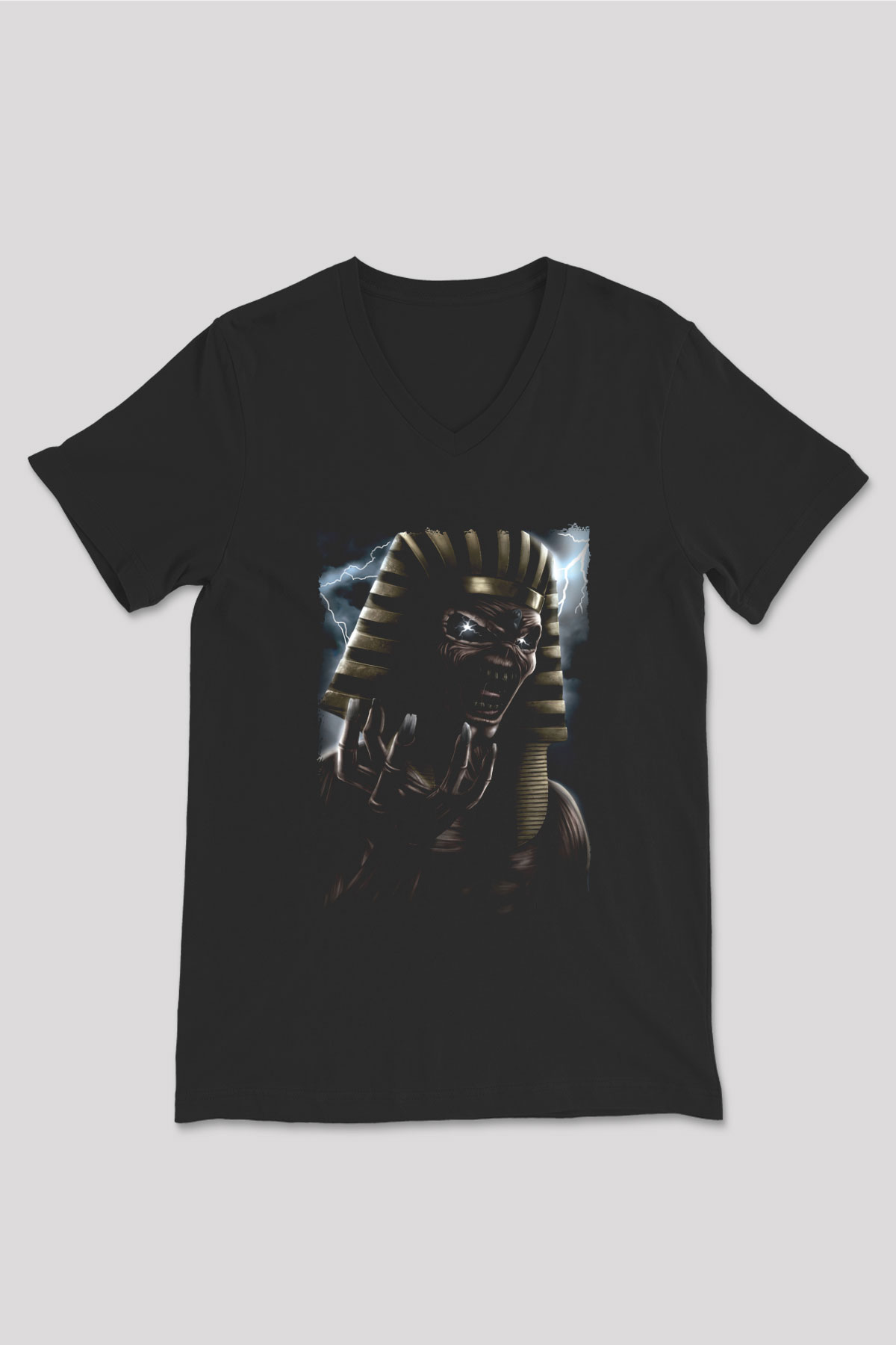 Iron Maiden Siyah Unisex V Yaka Tişört
