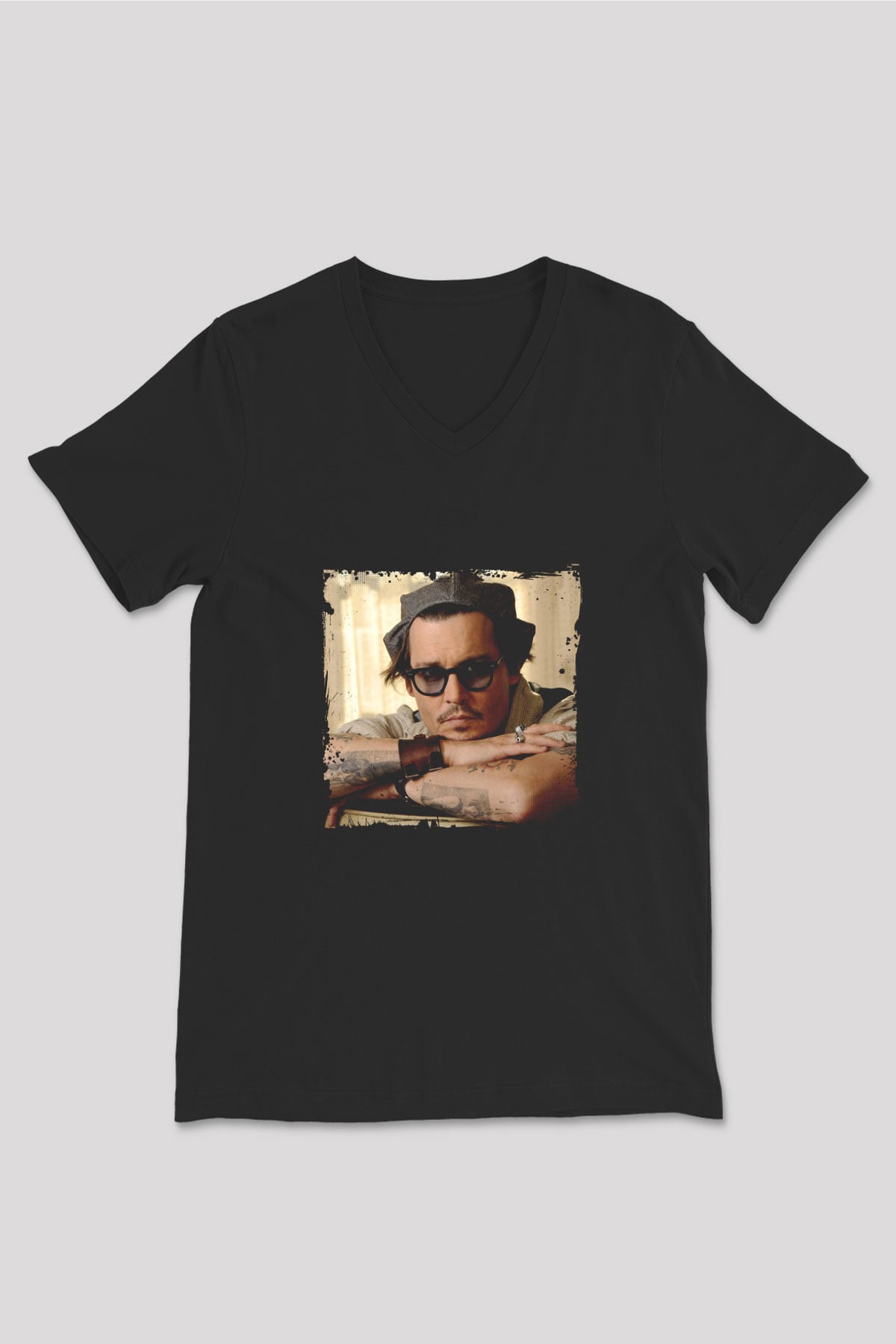 Johnny Depp Baskılı Unisex Siyah V Yaka Tişört