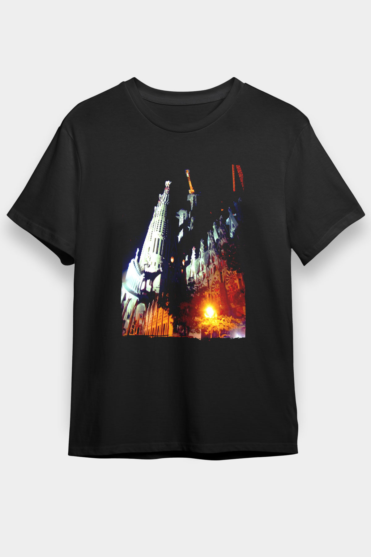 La Sagrada Familia Siyah Unisex Tişört T-Shirt - TişörtFabrikası