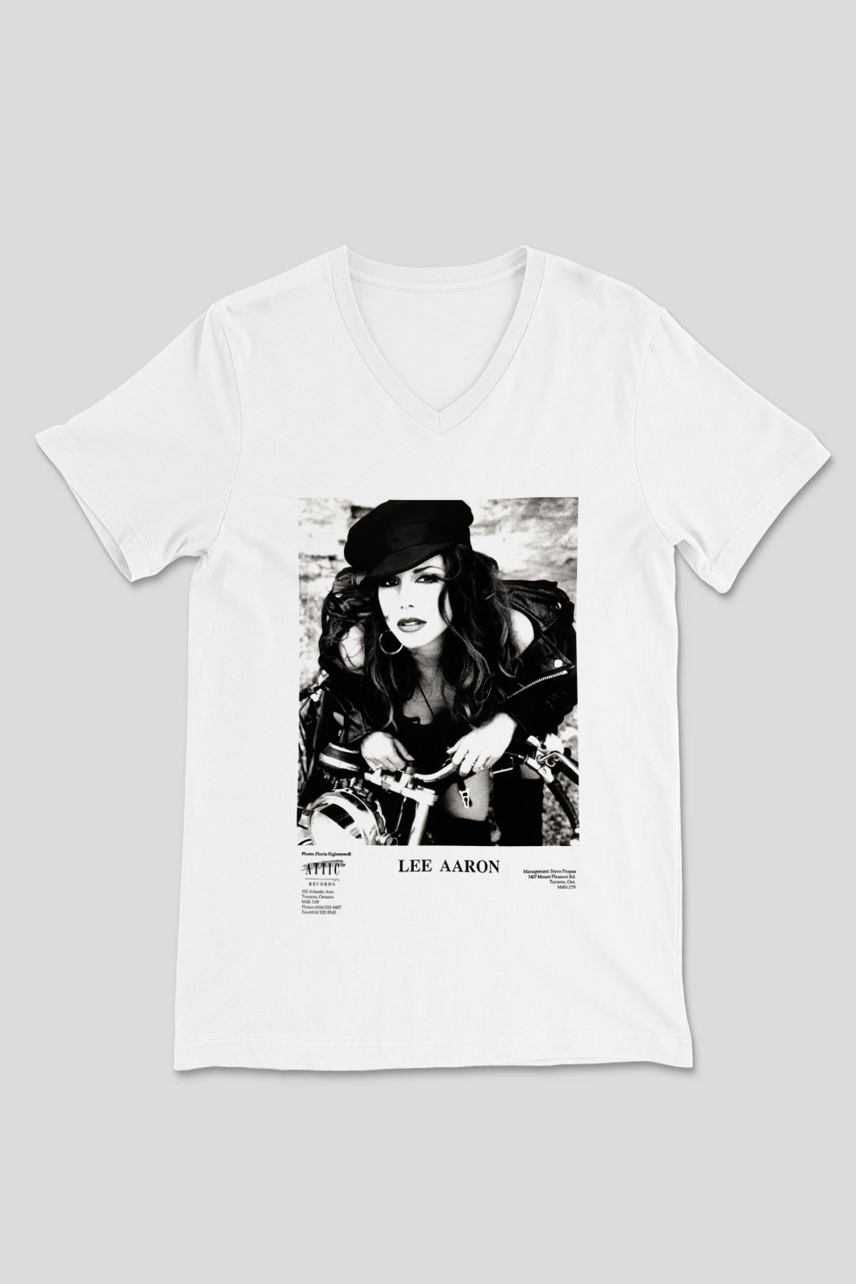 Lee Aaron Beyaz Unisex V Yaka Tişört T-Shirt