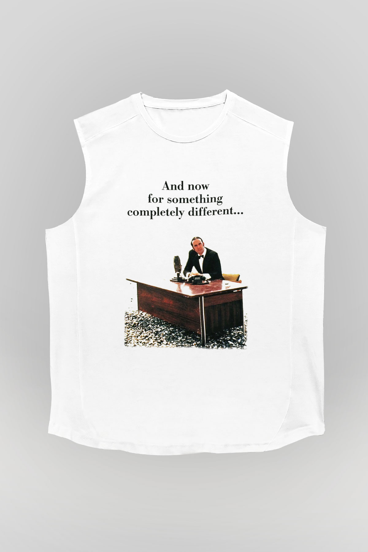Monty Python's Flying Circus Beyaz Unisex Kolsuz Tişört
