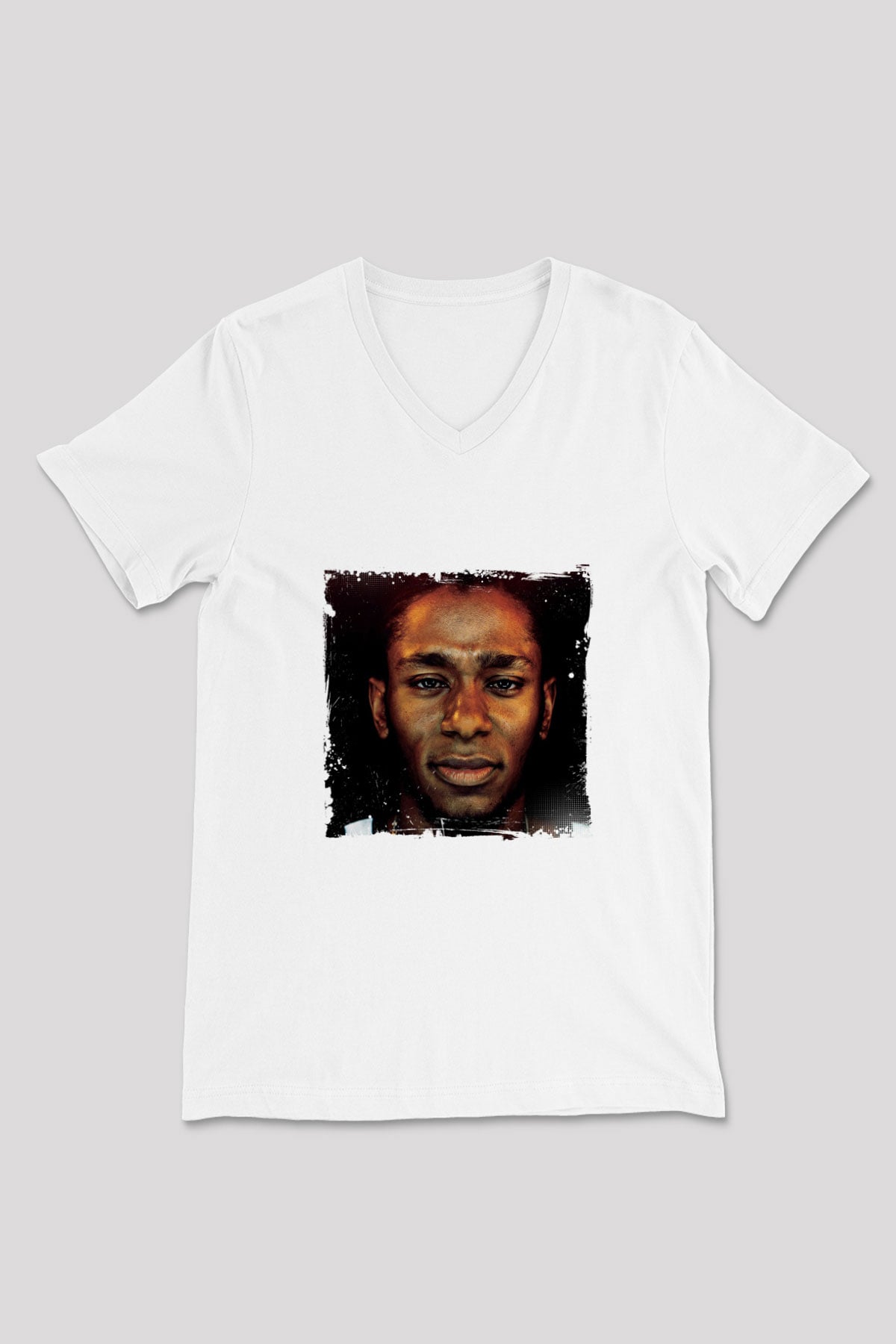 Mos Def Baskılı Beyaz V Yaka Unisex Tişört