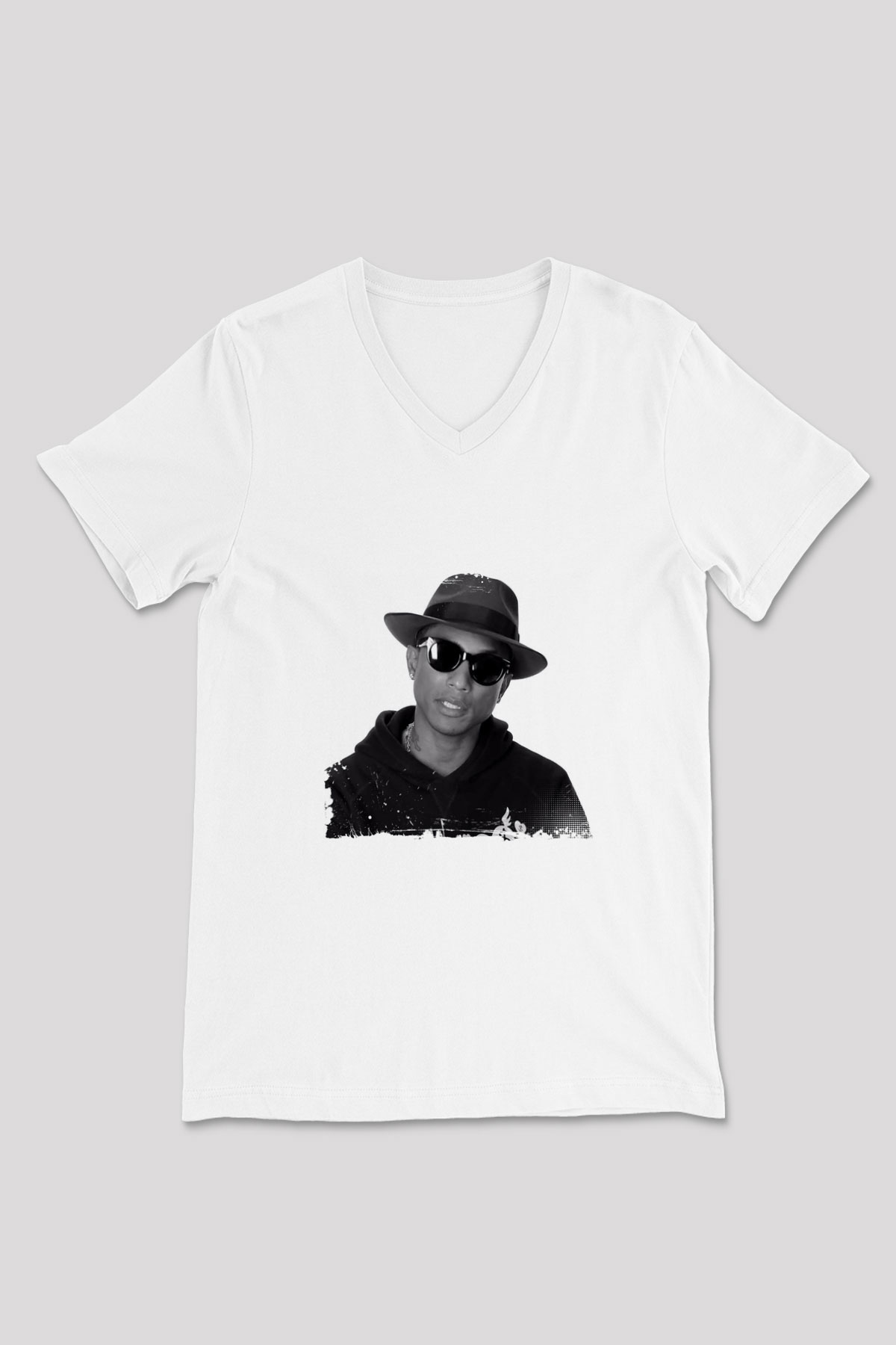Pharrell Williams Baskılı Beyaz V Yaka Unisex Tişört
