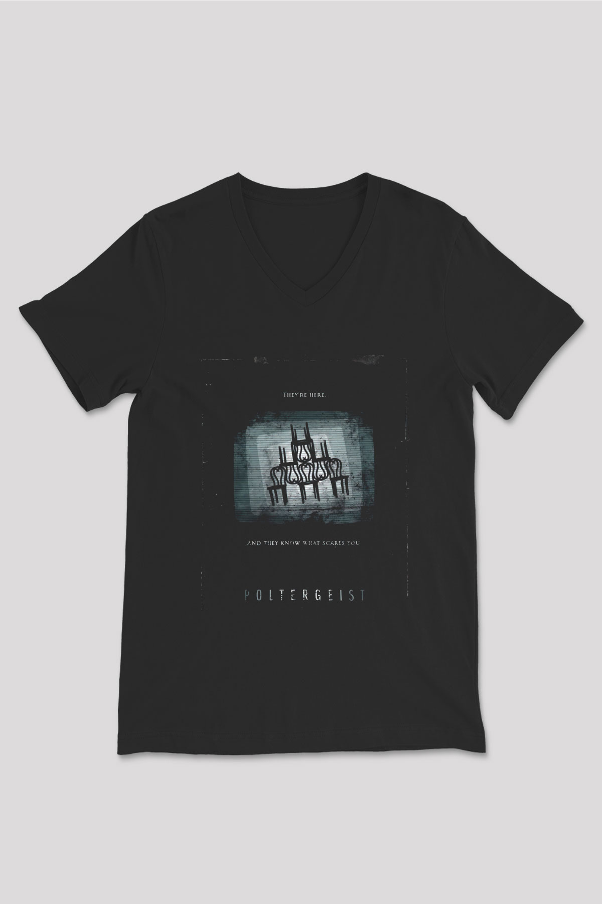 Poltergeist Siyah Unisex  V Yaka Tişört