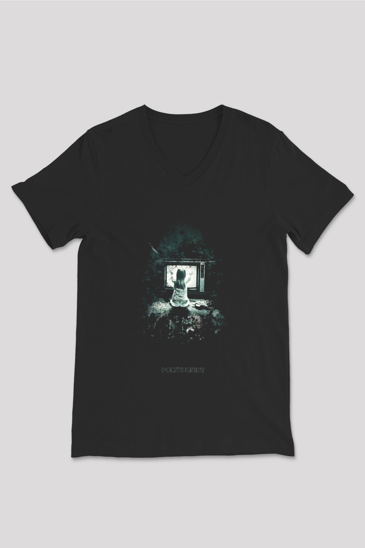 Poltergeist Siyah Unisex  V Yaka Tişört