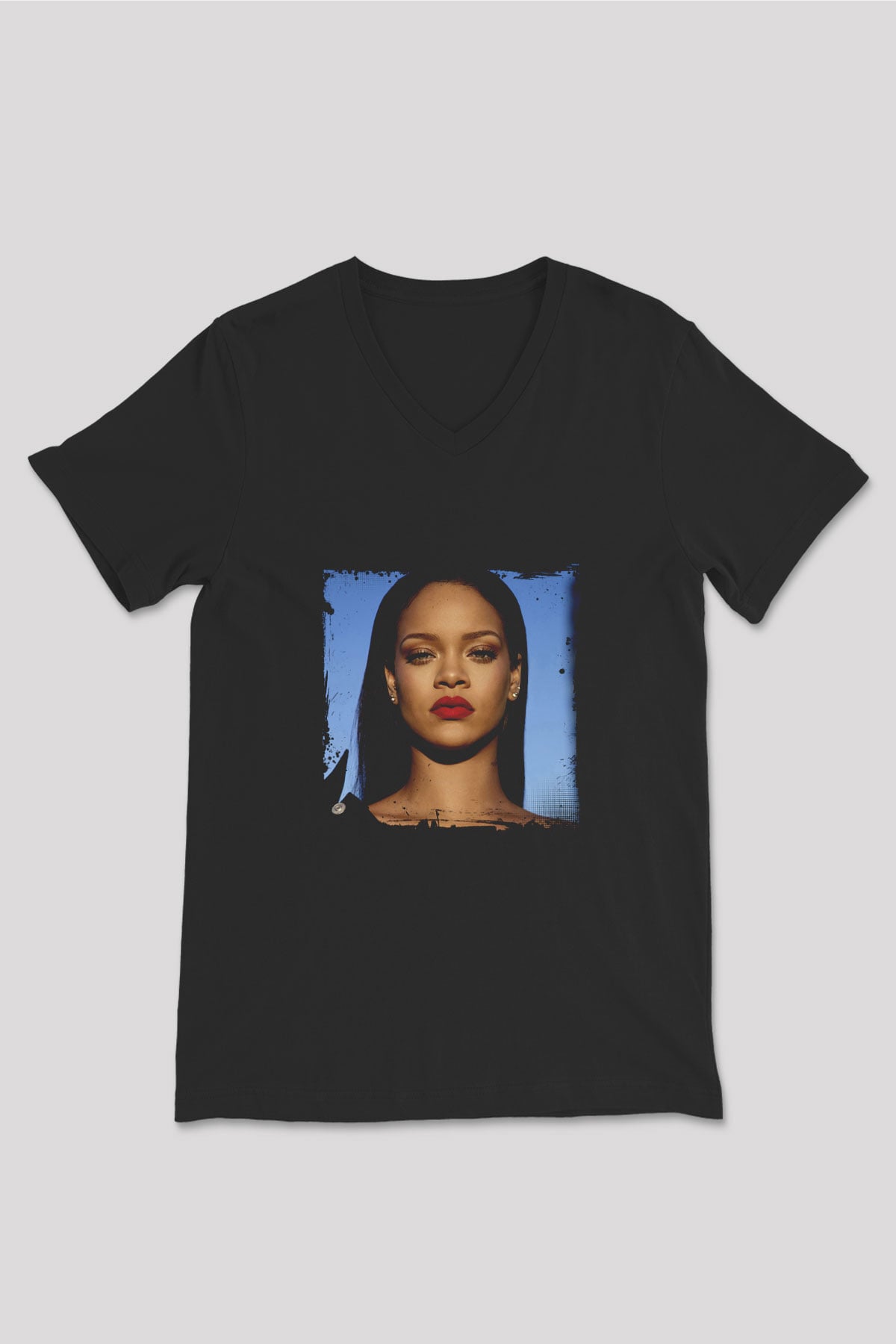 Rihanna Baskılı Unisex Siyah V Yaka Tişört