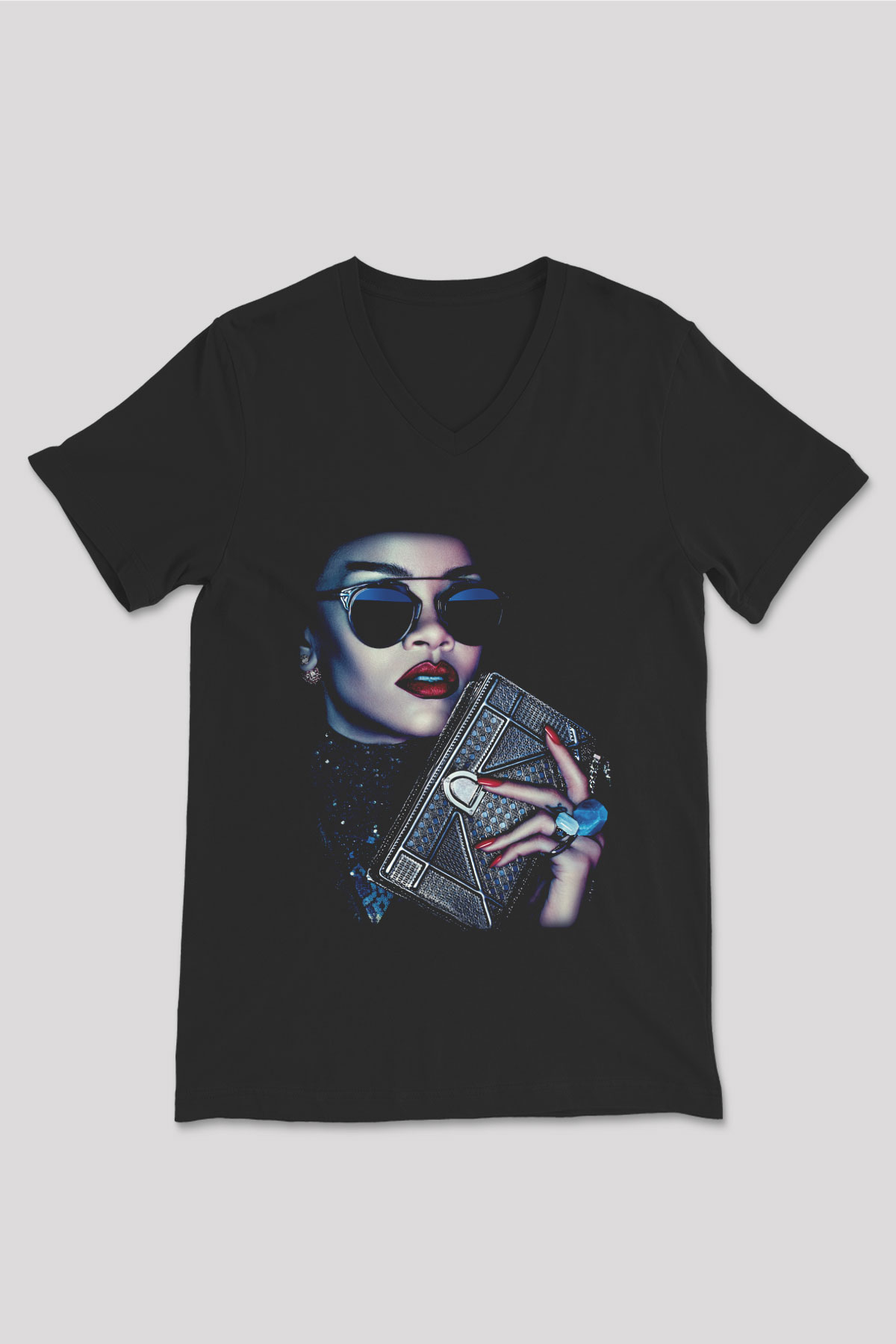 Rihanna Siyah Unisex V Yaka Tişört T-Shirt