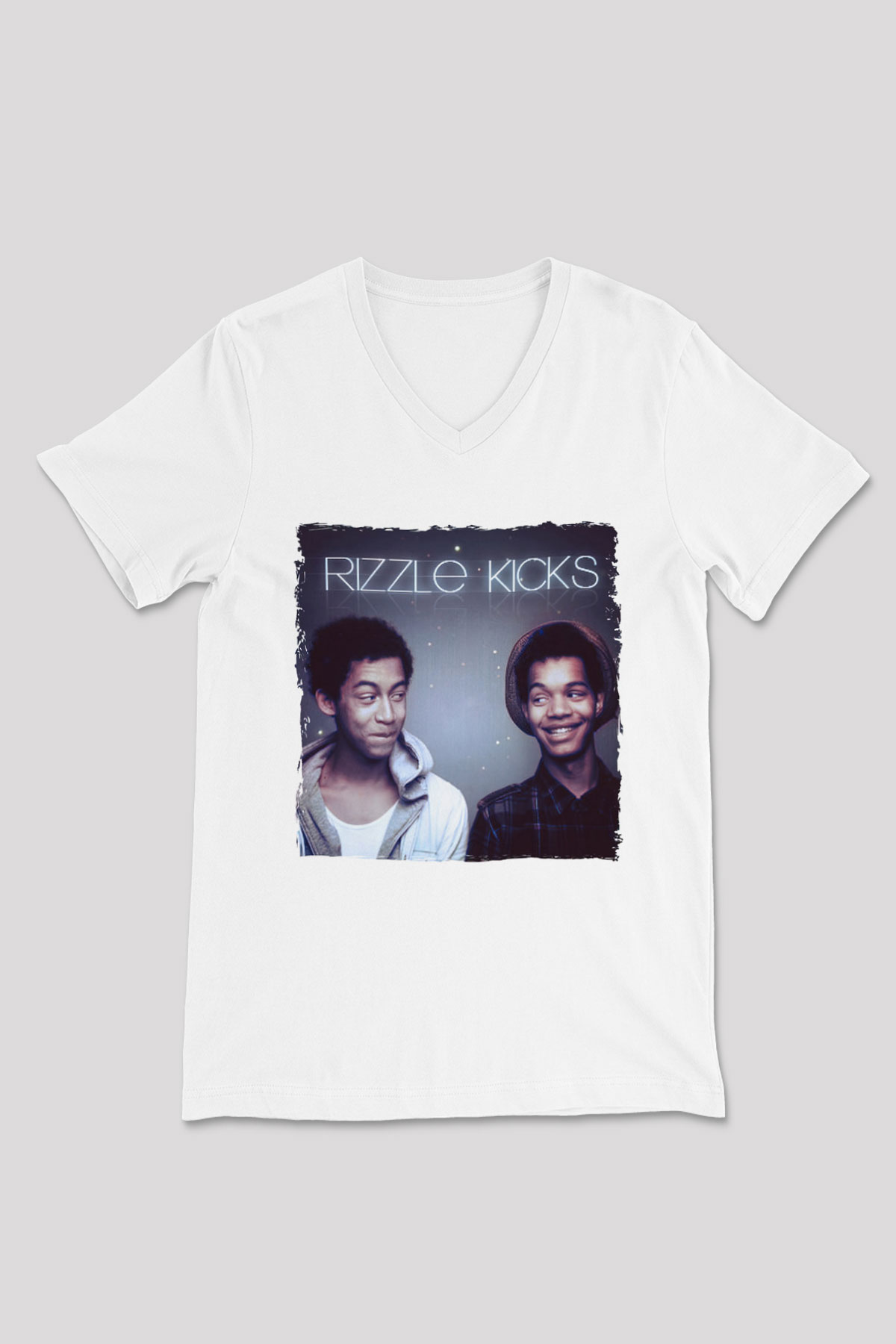 Rizzle Kicks Beyaz Unisex V Yaka Tişört