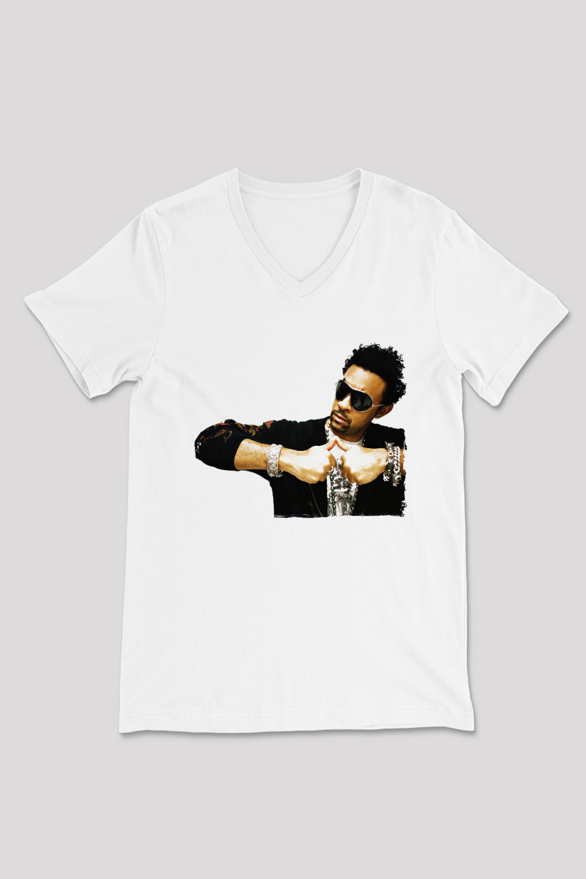 Shaggy Beyaz Unisex V Yaka Tişört