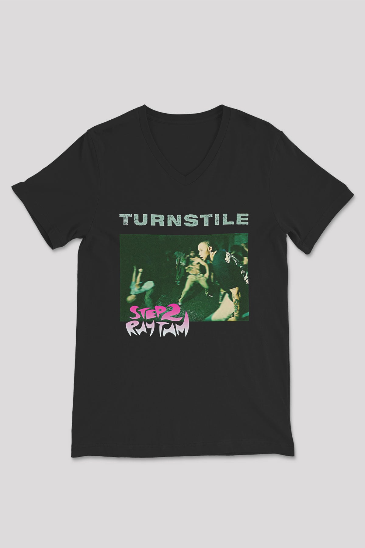 Turnstile Baskılı Unisex Siyah V Yaka Tişört - Tshirt