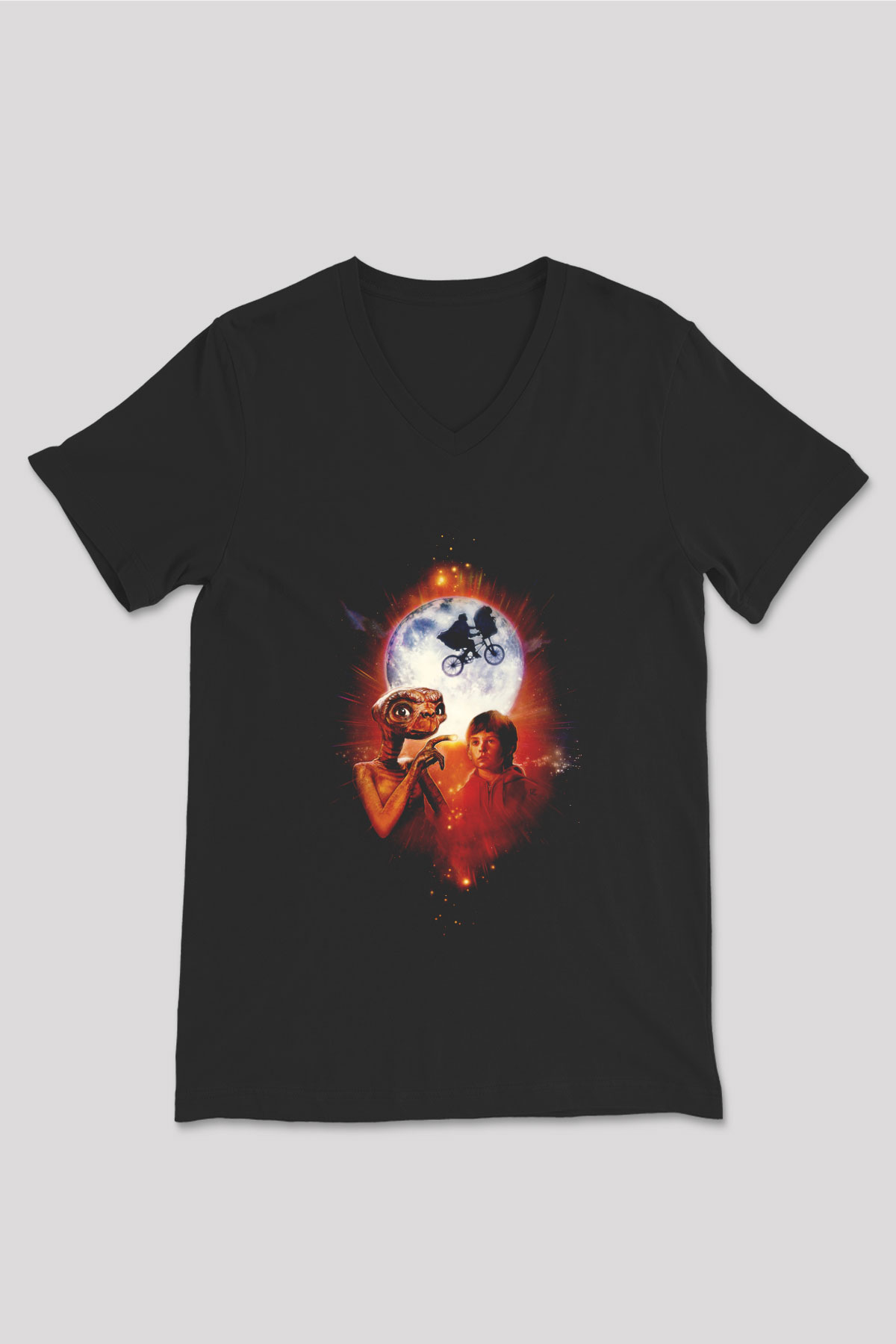 Unisex E.T. (E.T. the Extra-Terrestrial) Baskılı Siyah V Yaka Tişört