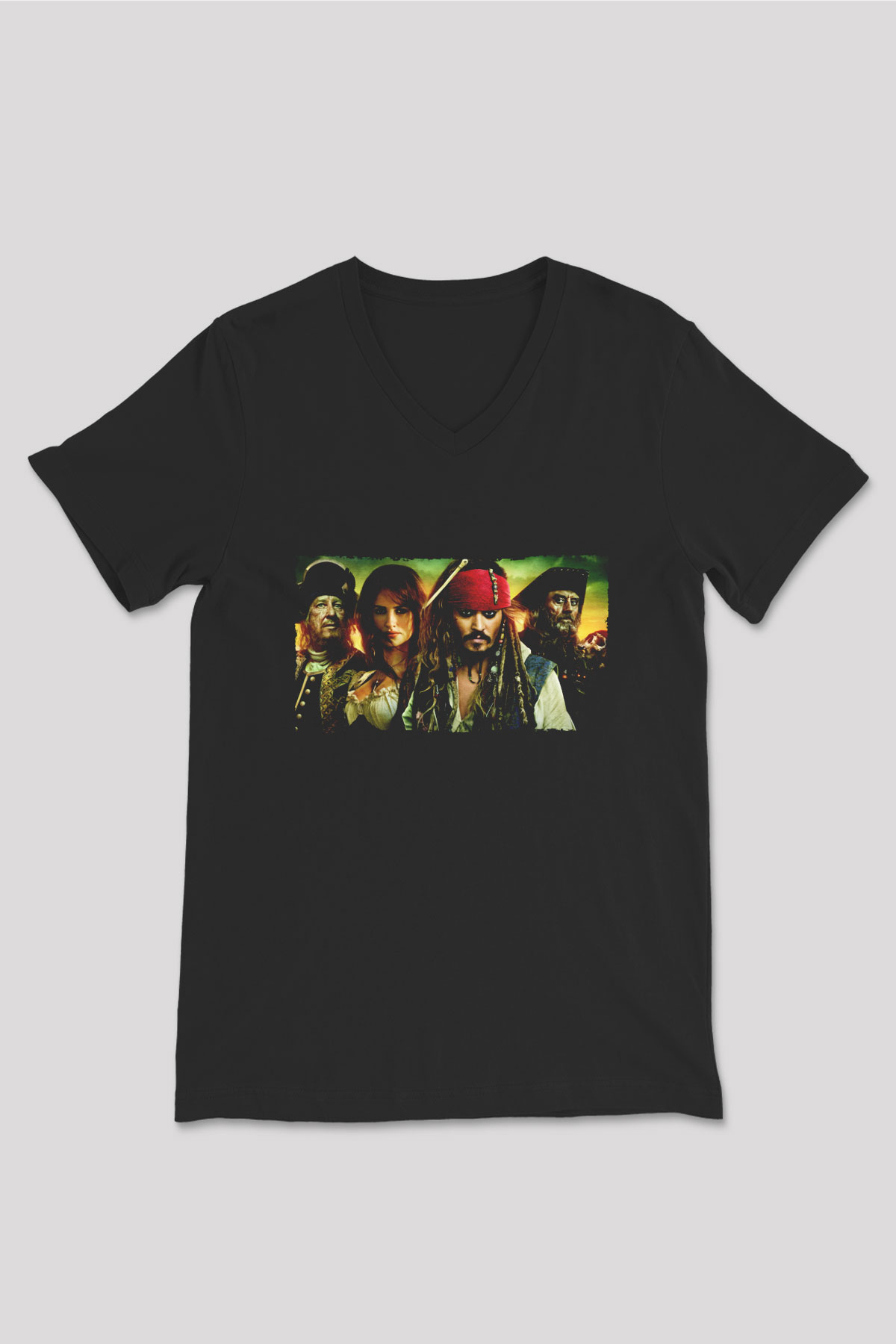 Unisex Karayip Korsanları (Pirates of the Caribbean) V Yaka Tshirt