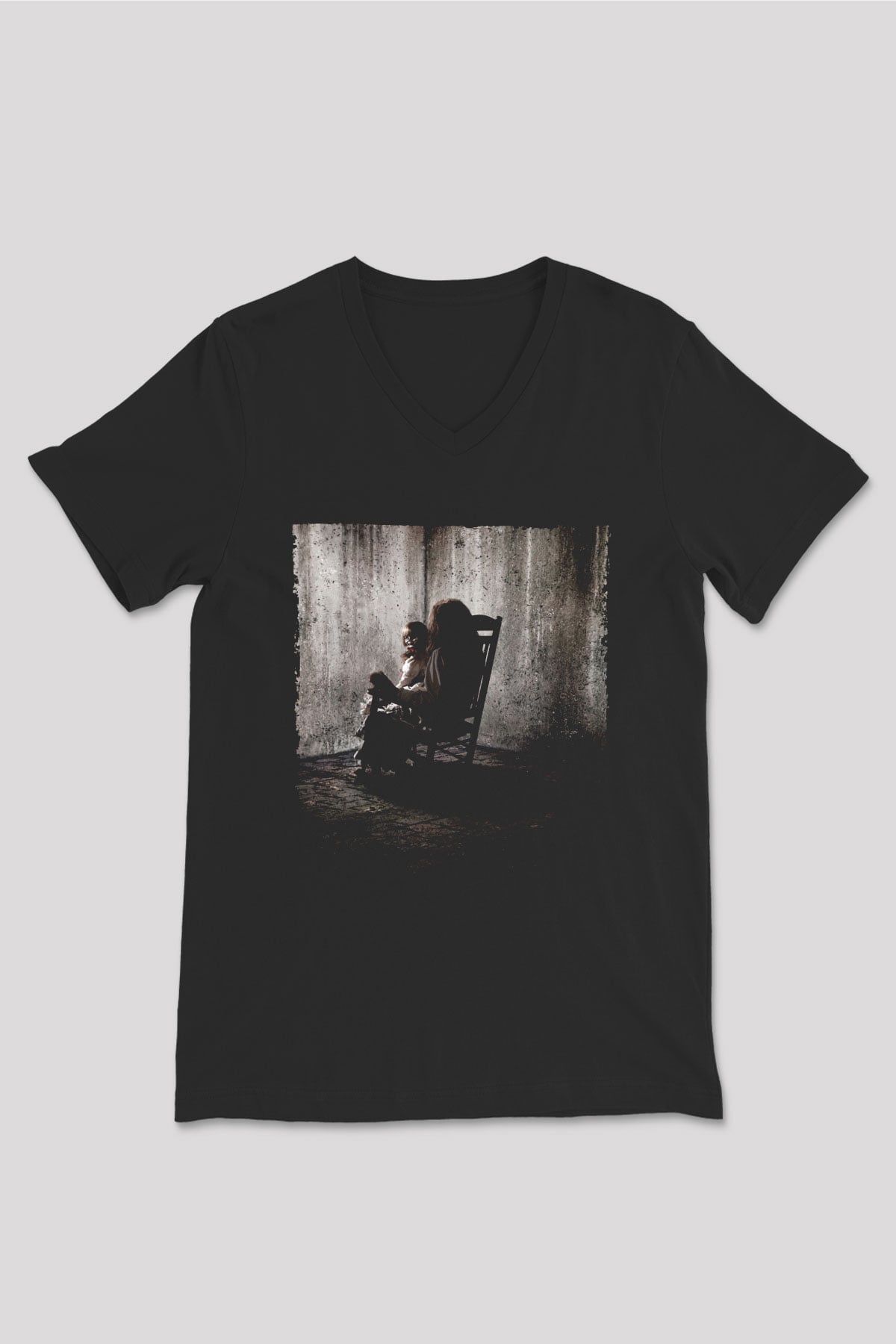 Unisex Korku Seansı (The Conjuring) Baskılı Siyah V Yaka Tişört