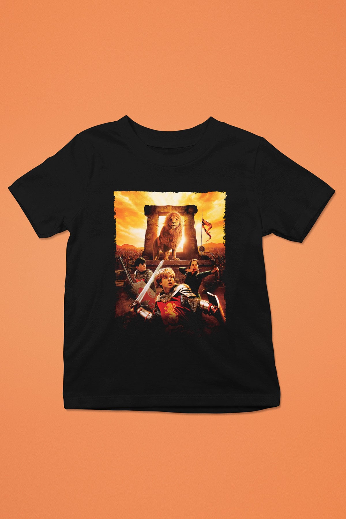Unisex Narnia Günlükleri Aslan, Cadı ve Dolap (The Chronicles of Narnia The Lion, the Witch and the Wardrobe) Baskılı Siyah Çocuk T-Shirt