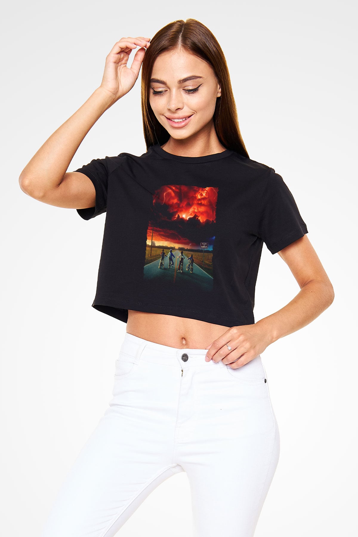 Unisex Stranger Things Baskılı Siyah Crop Top T-shirt