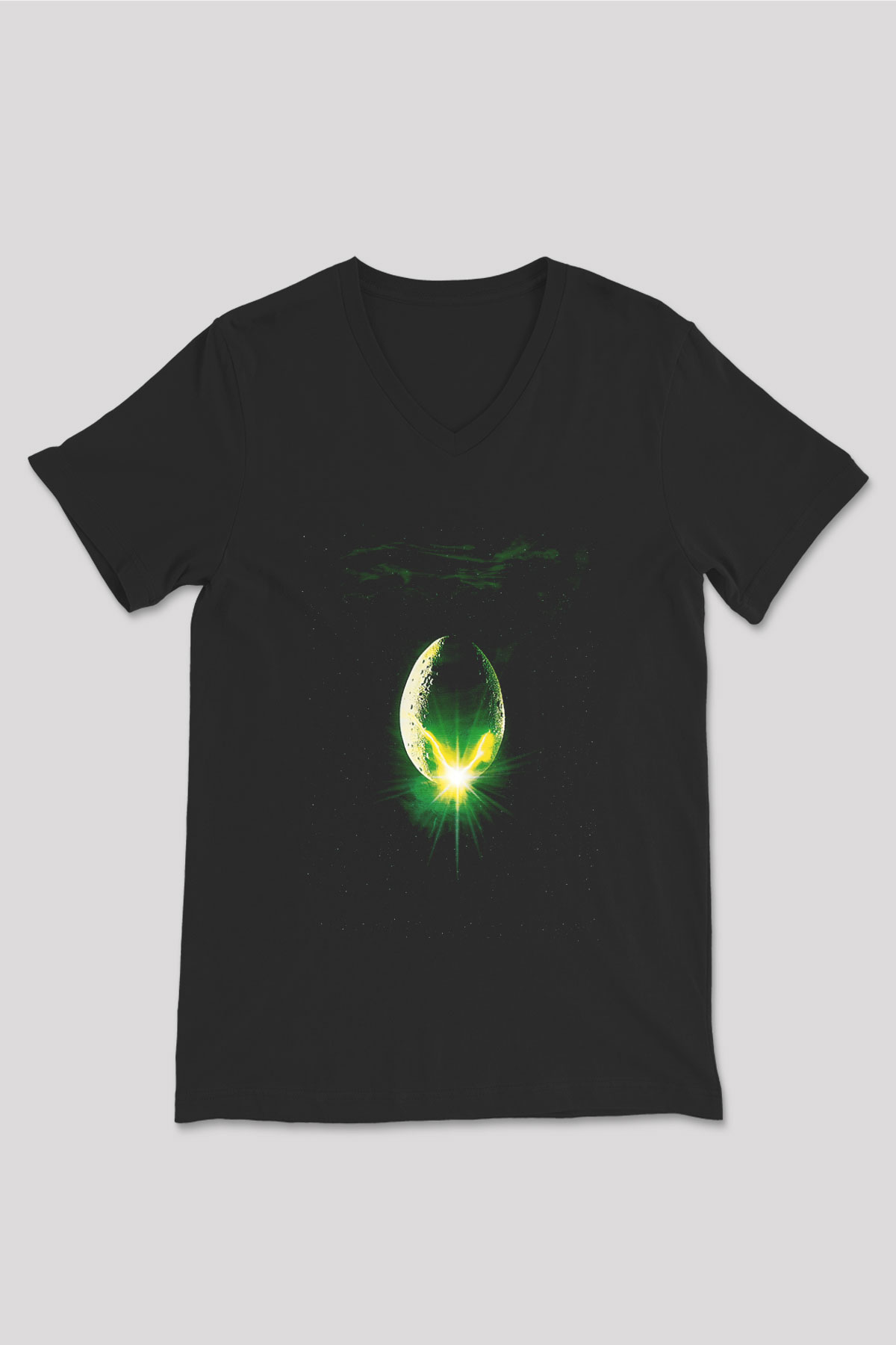Unisex Yaratık (Alien) Baskılı Siyah V Yaka Tişört