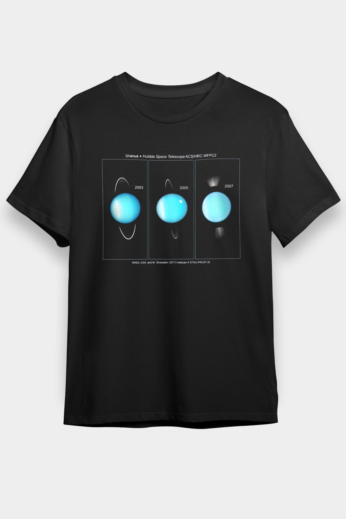 Uranüs Siyah Unisex Tişört T-Shirt - TişörtFabrikası