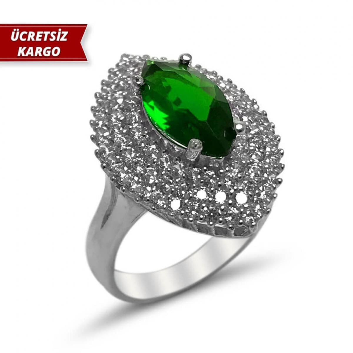 Zümrüt Taşlı Çekik Model Zirkon Gümüş Yüzük