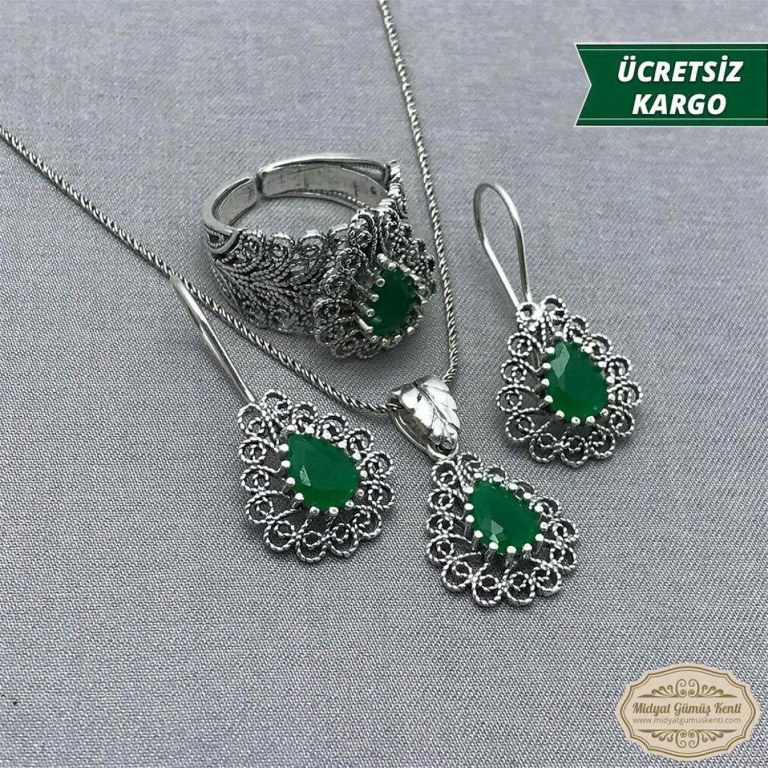 Damla Model Zümrüt Taşlı 925 Ayar Bayan Oksitli Telkari Gümüş Üçlü Set